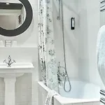Hotel Sainte-beuve 4*